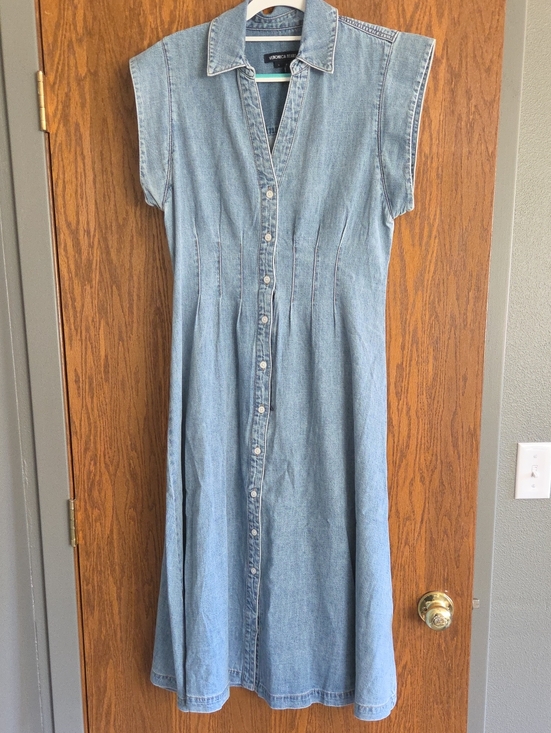 Veronica Beard Dresses & Skirts - Veronica Beard Ruben Denim Midi Dress